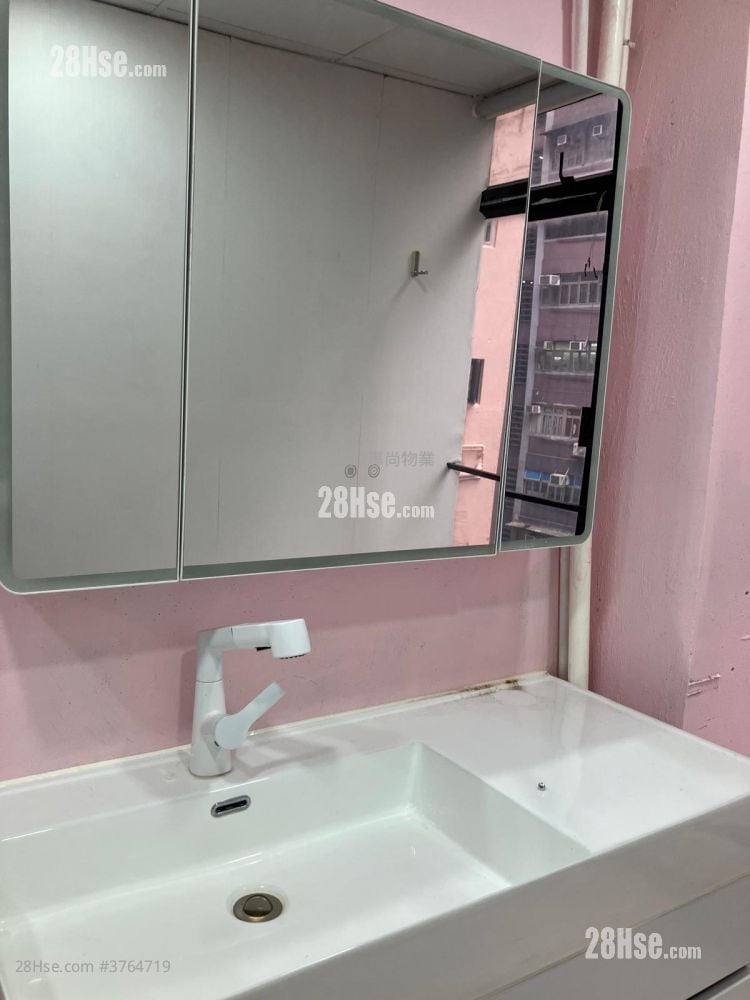 Carnarvon Road 2 Rental 3 Bedrooms