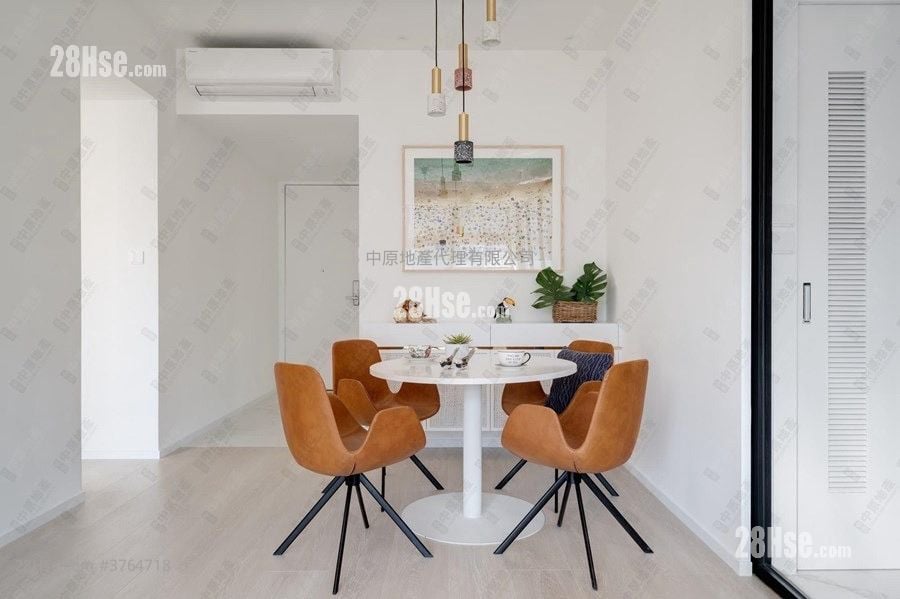 萃峰 售盘 2 房 , 2 浴室 875 平方尺