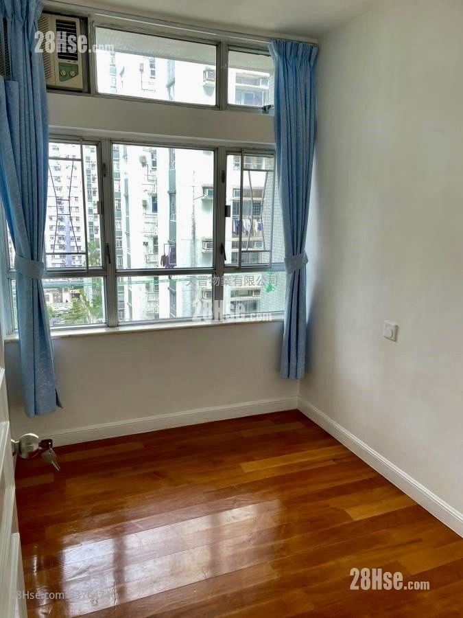 黄埔花园 售盘 4 房 , 2 浴室 681 平方尺