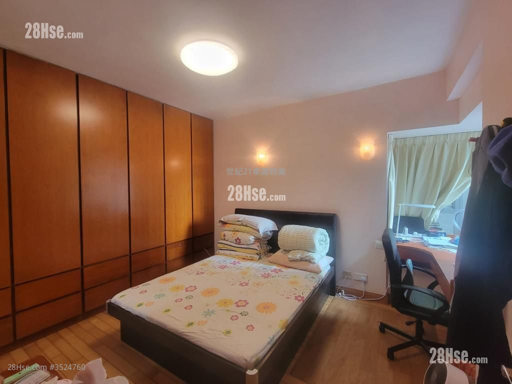 The Waterfront Sell 3 Bedrooms , 2 Bathrooms 939 ft²