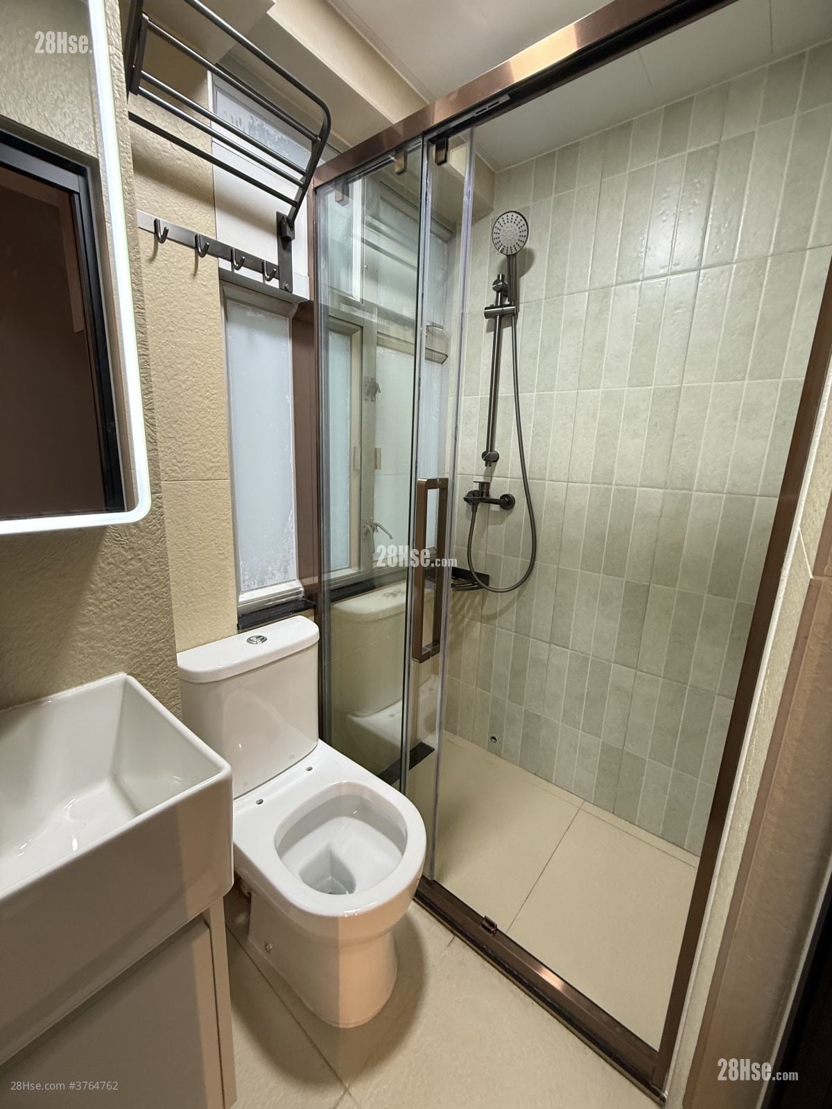 基隆大厦 租盘 1 浴室 100 平方尺