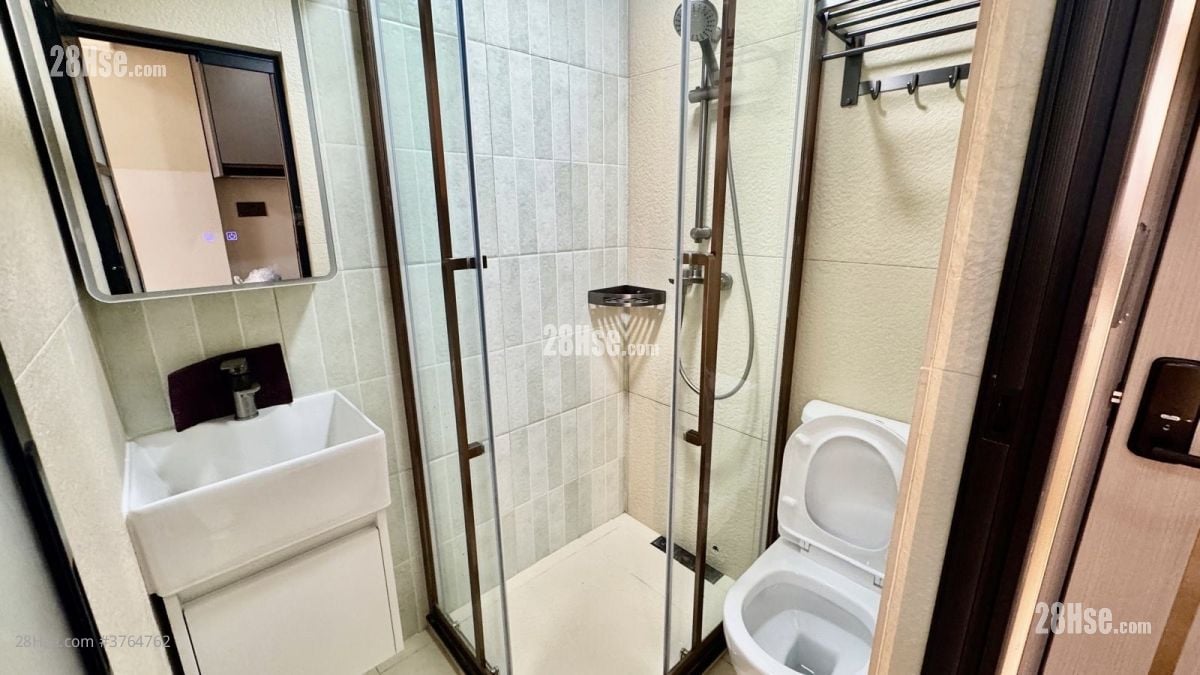 基隆大厦 租盘 1 浴室 100 平方尺