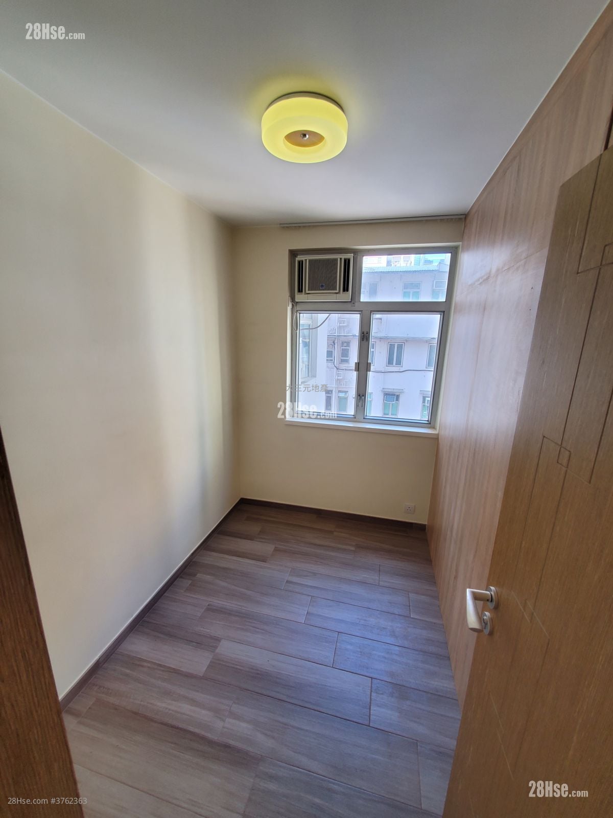 维景花园 售盘 2 房 , 1 浴室 449 平方尺