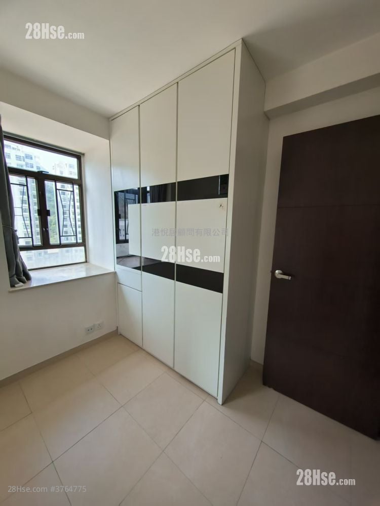 Heng Fa Chuen Rental 2 Bedrooms 453 ft²