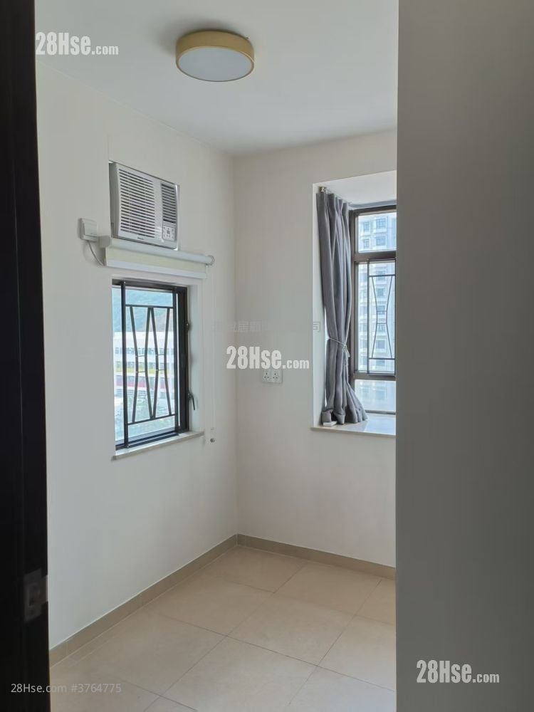 Heng Fa Chuen Rental 2 Bedrooms 453 ft²