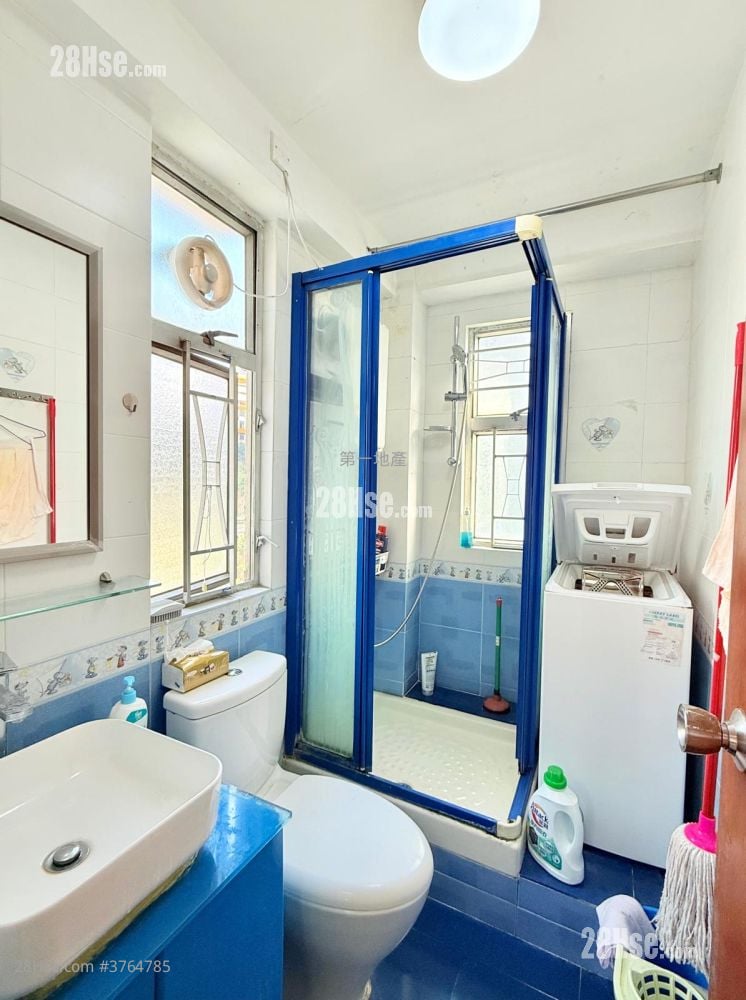 Fu King Court Sell 510 ft²