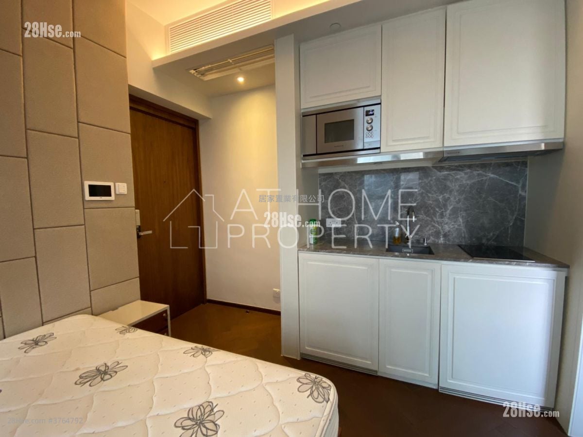 One South Lane Sell Studio , 1 Bathroom 213 ft²