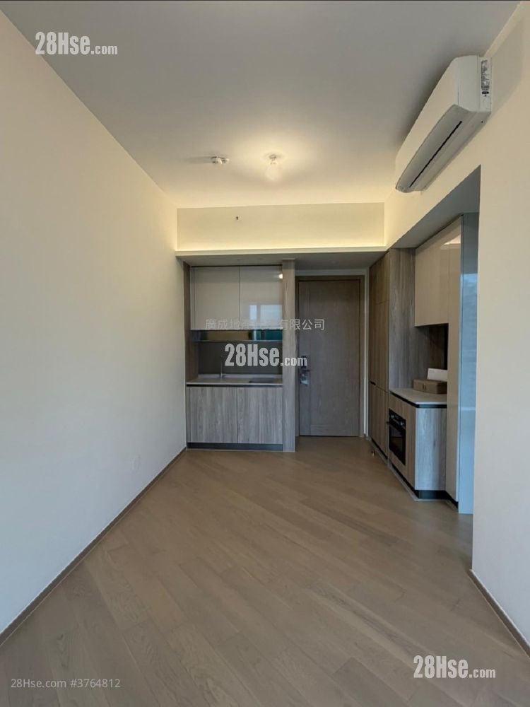 Villa Garda Ii Rental 2 Bedrooms , 1 Bathroom 451 ft²