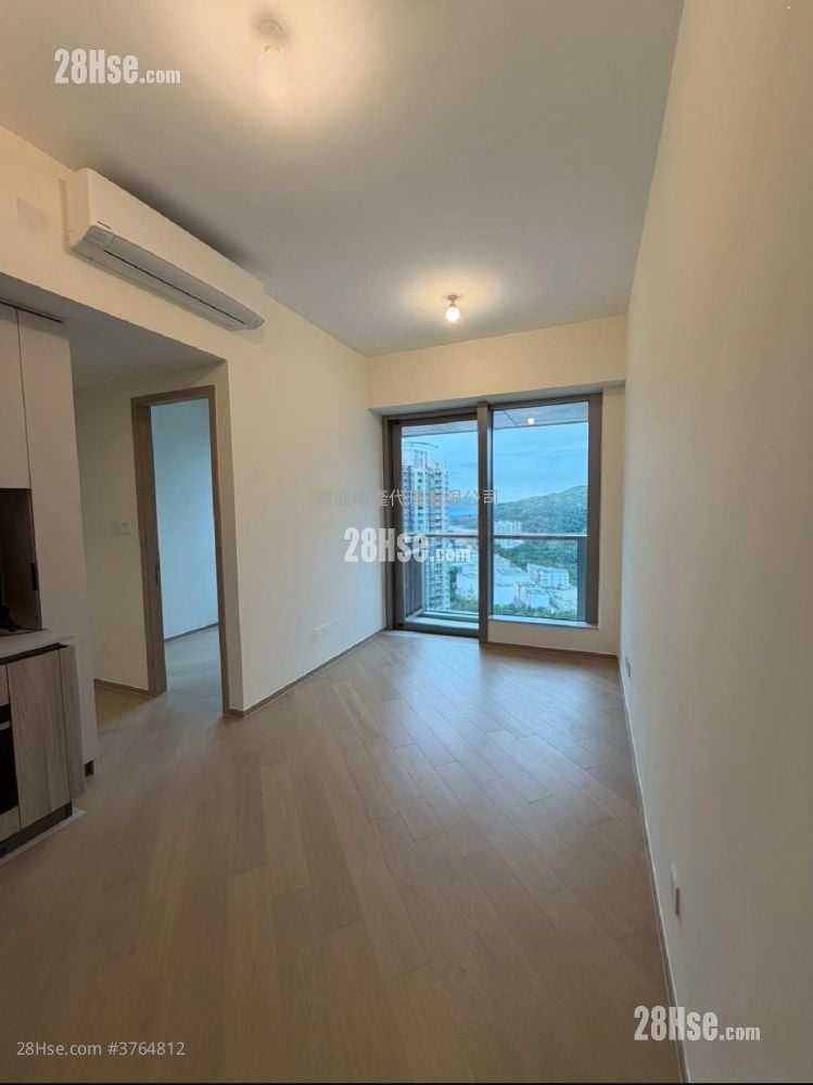 Villa Garda Ii Rental 2 Bedrooms , 1 Bathroom 451 ft²