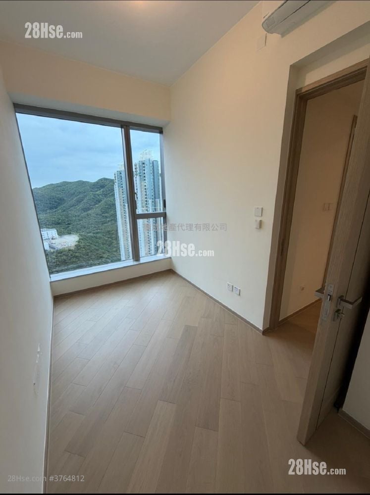 Villa Garda Ii Rental 2 Bedrooms , 1 Bathroom 451 ft²