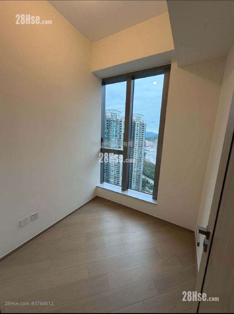 Villa Garda Ii Rental 2 Bedrooms , 1 Bathroom 451 ft²