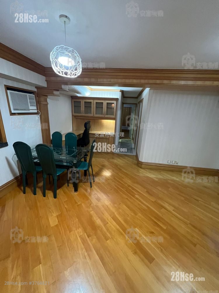 Lagoon Court Rental 3 Bedrooms , 1 Bathroom 598 ft²