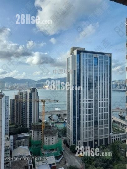 Island Place Sell 3 Bedrooms , 2 Bathrooms 788 ft²