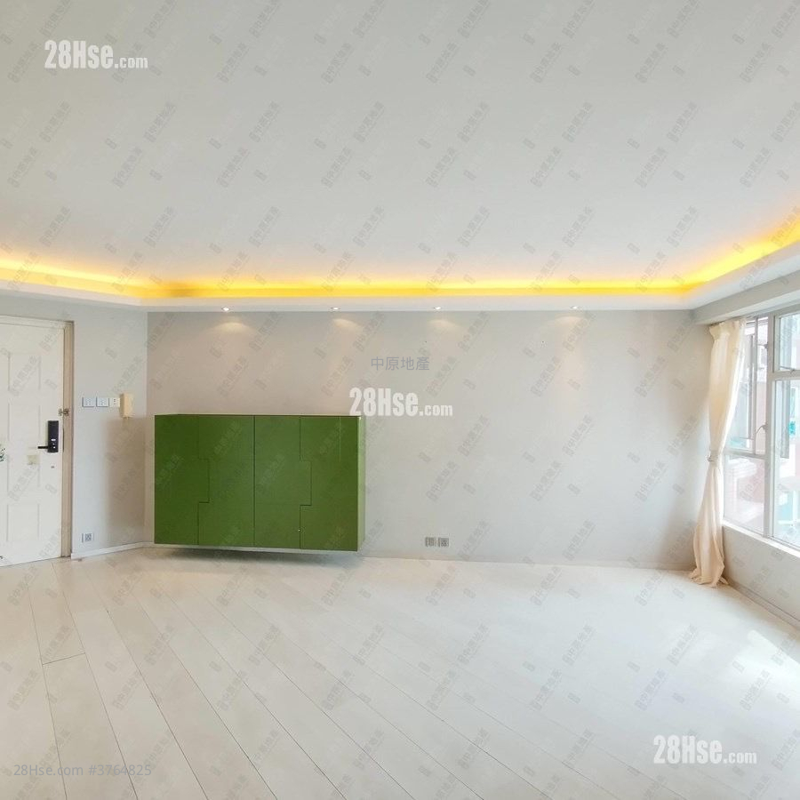 Island Place Sell 3 Bedrooms , 2 Bathrooms 788 ft²