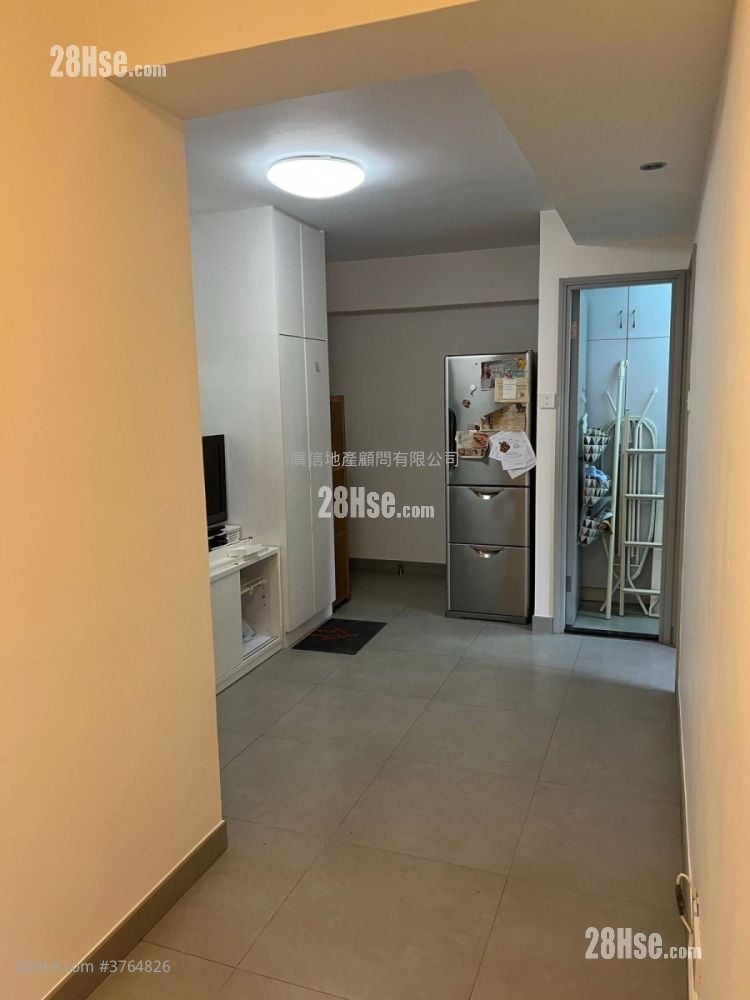 启发大厦 售盘 2 房 , 1 浴室 380 平方尺