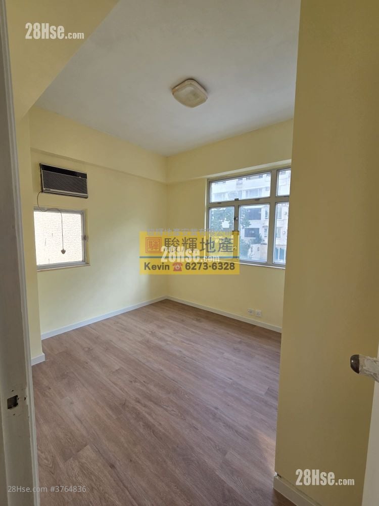 Bright Court Sell 3 Bedrooms 631 ft²