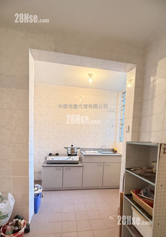 裕东苑 售盘 1 房 , 1 浴室 429 平方尺