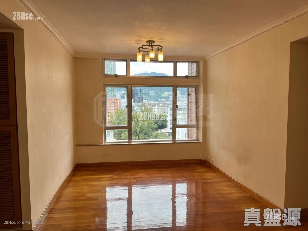 Perth Garden Sell 3 Bedrooms 812 ft²