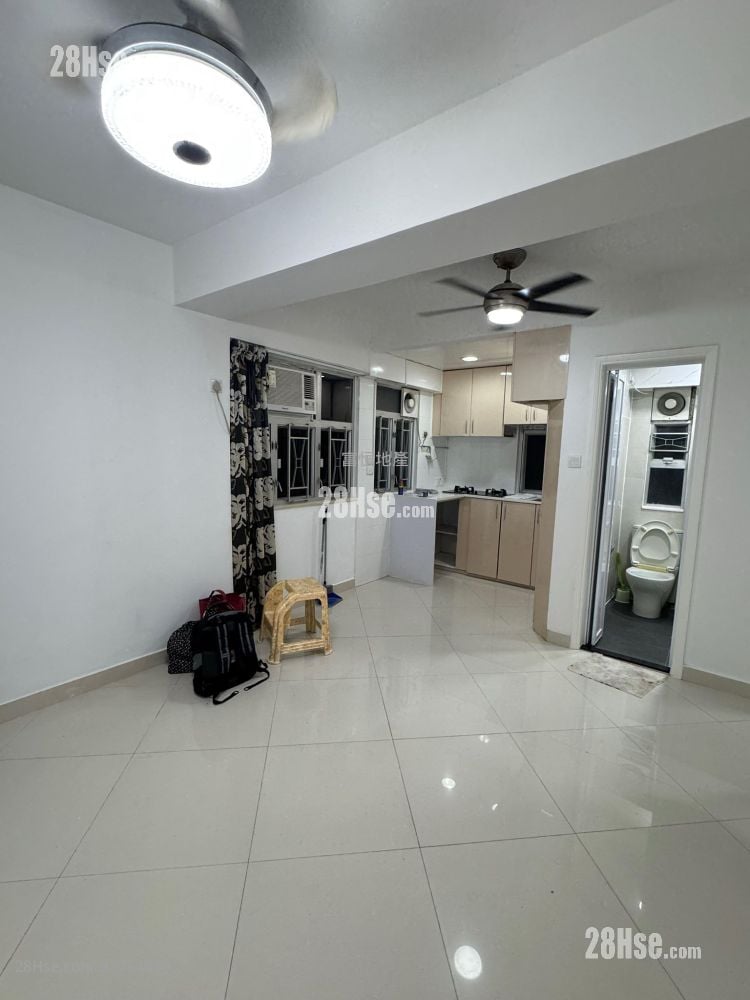 黄埔新村 售盘 2 房 , 1 浴室 374 平方尺