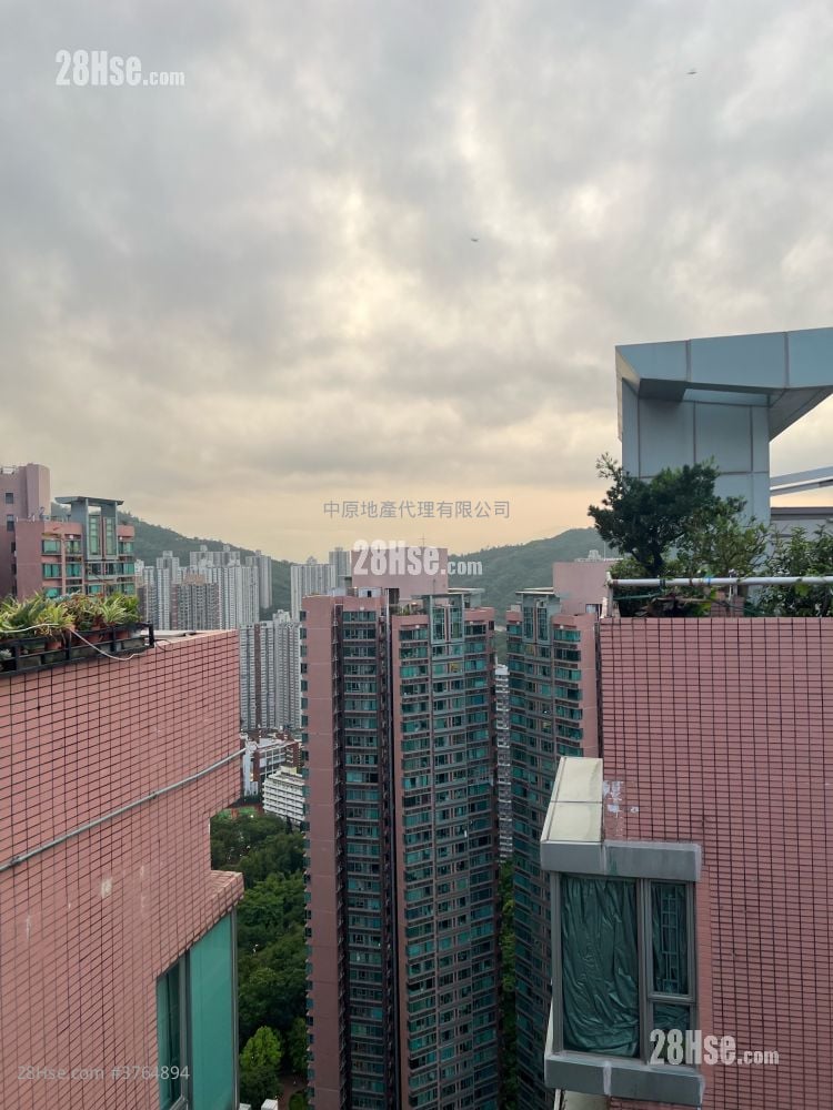 Tierra Verde Sell 2 Bedrooms , 1 Bathroom 531 ft²