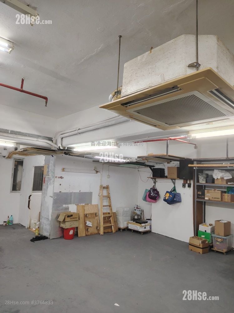 金来工业大厦 租盘 878 平方尺