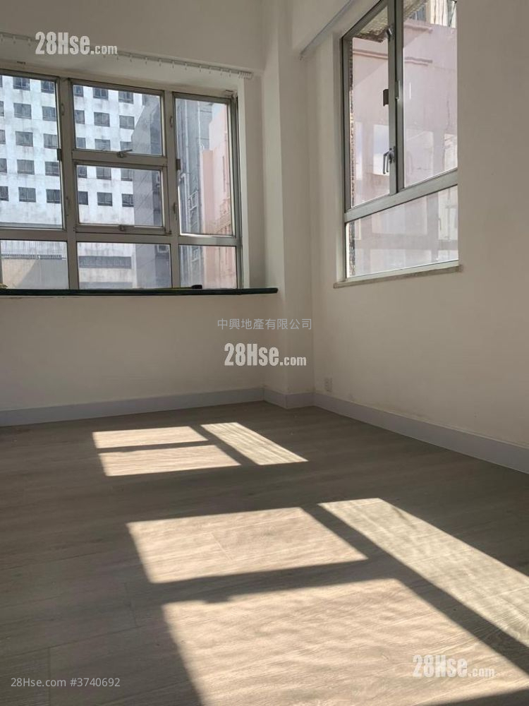 寶發大廈 售盤 1 房 , 1 浴室 281 平方呎