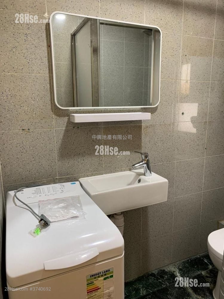 寶發大廈 售盤 1 房 , 1 浴室 281 平方呎