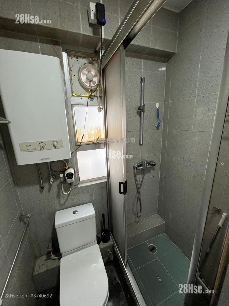 寶發大廈 售盤 1 房 , 1 浴室 281 平方呎