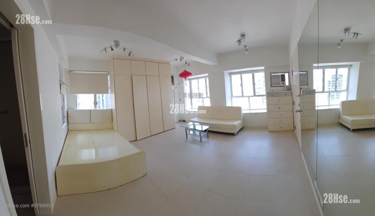 Ka Yee Court Sell 341 ft²