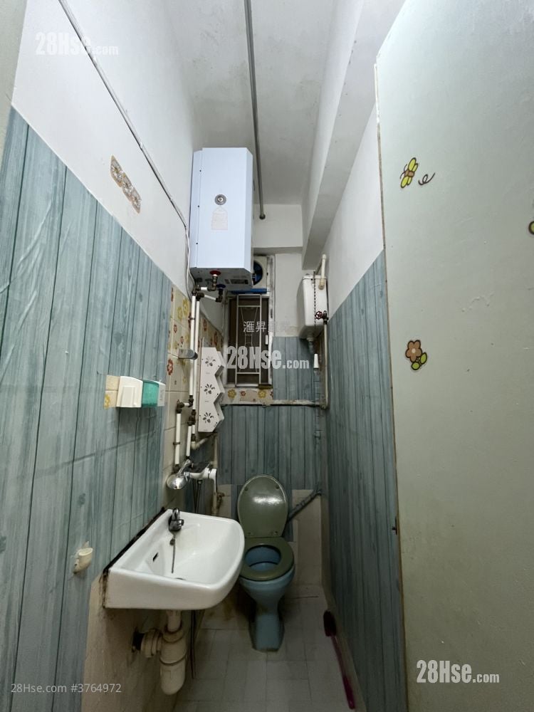 Wing Lok Building Rental 1 Bathroom 395 ft²