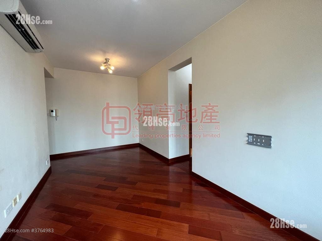 凯旋门 售盘 2 房 , 1 浴室 518 平方尺