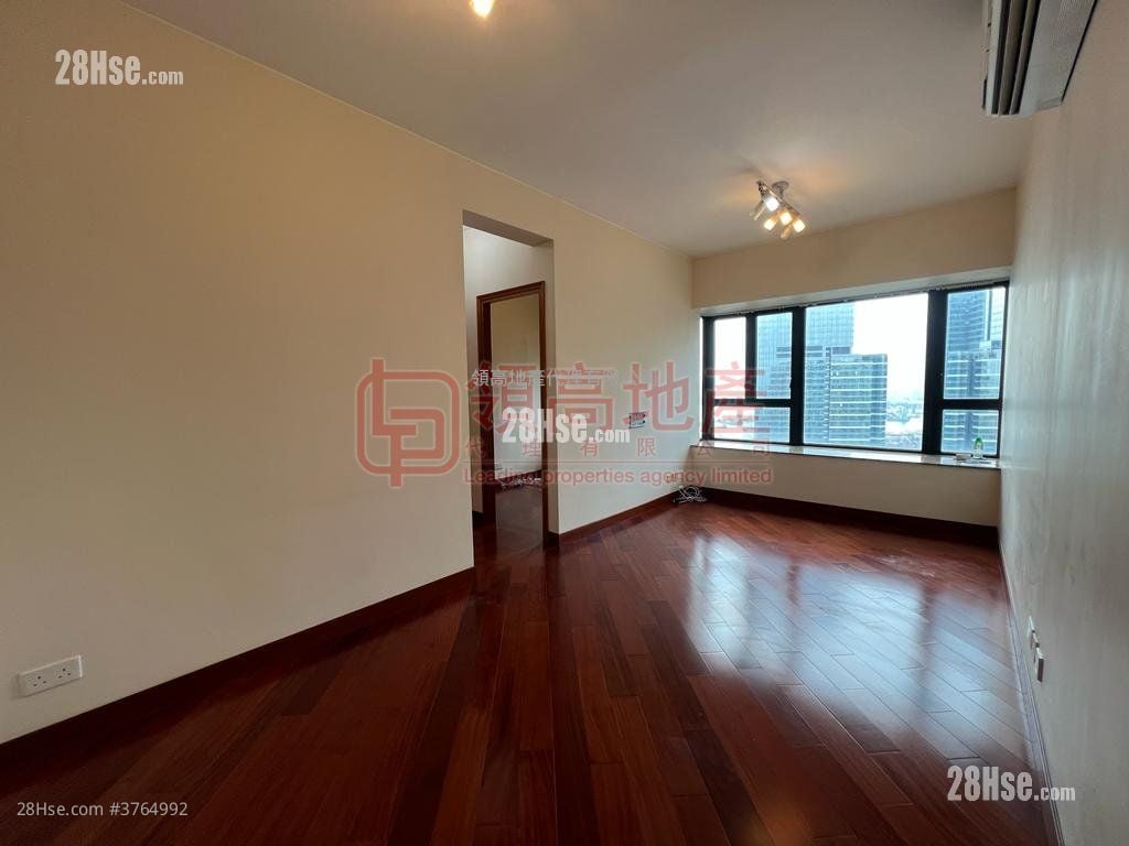 凯旋门 租盘 2 房 , 1 浴室 518 平方尺