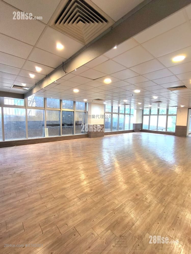 擎天广场 租盘 2 房 2,700 平方尺