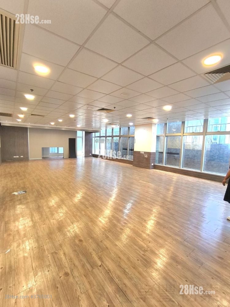 擎天广场 租盘 2 房 2,700 平方尺