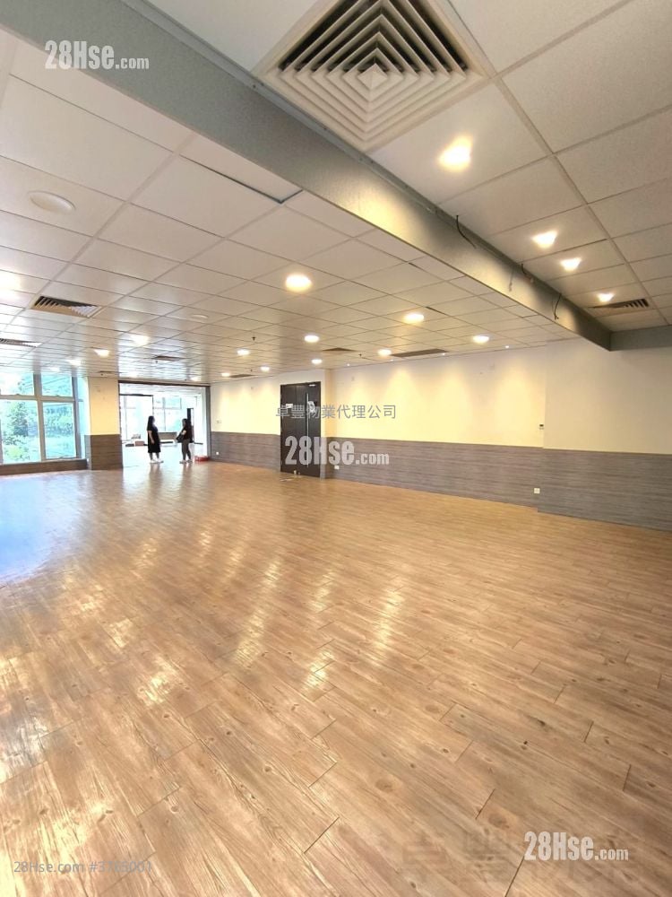 擎天广场 租盘 2 房 2,700 平方尺