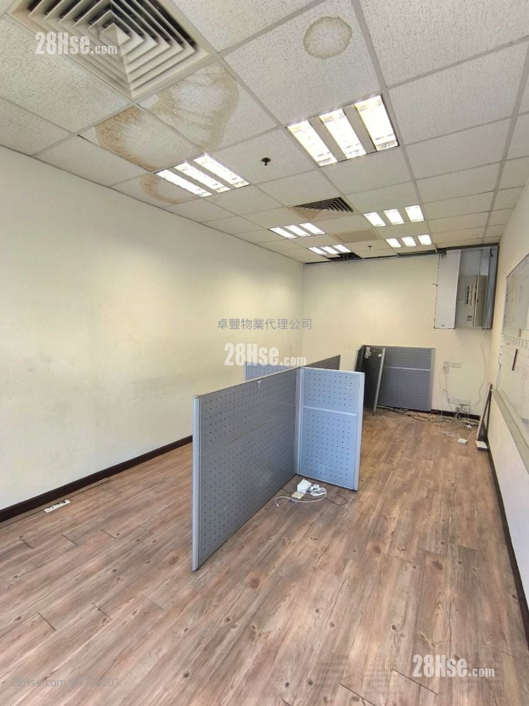 擎天广场 租盘 2 房 2,700 平方尺