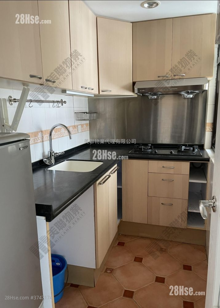 薄扶林花園 租盤 2 房 , 1 浴室 466 平方呎