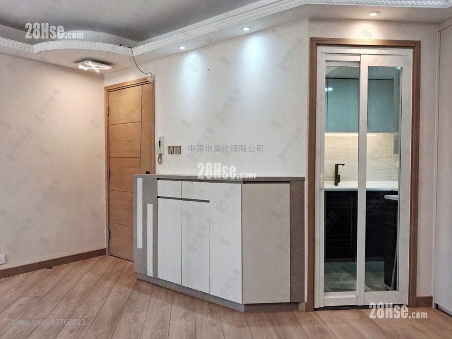 嘉湖山庄 售盘 3 房 636 平方尺