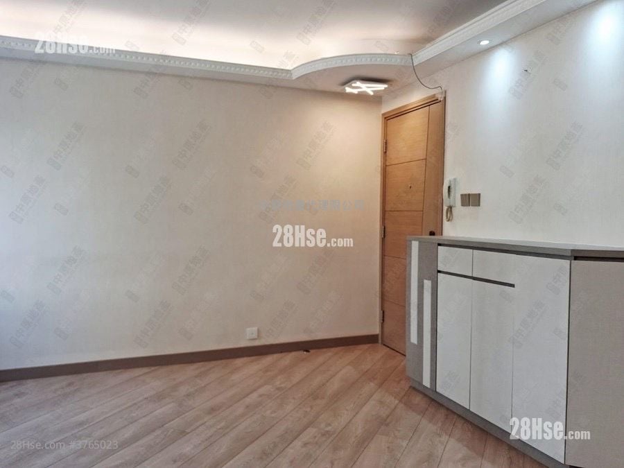 嘉湖山庄 售盘 3 房 636 平方尺