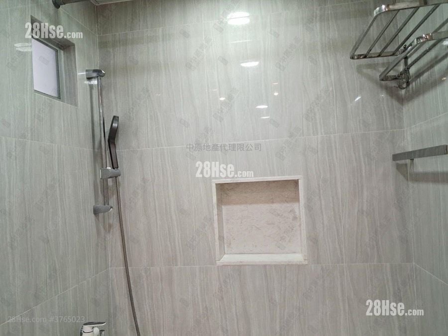 嘉湖山庄 售盘 3 房 636 平方尺