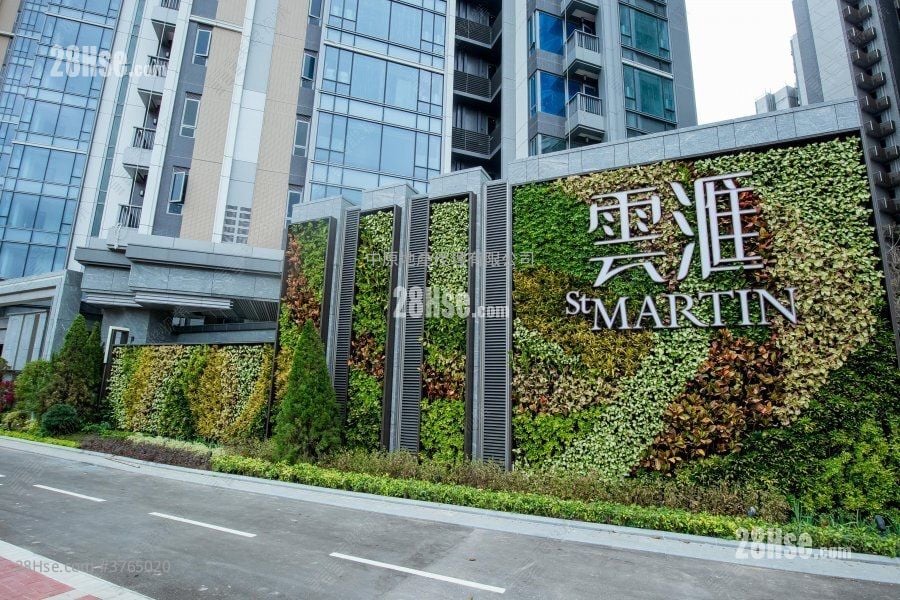 St Martin Sell 3 Bedrooms 715 ft²