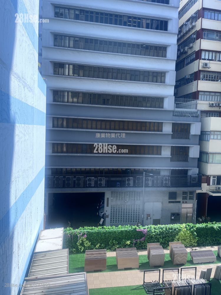 Sterling Centre Sell