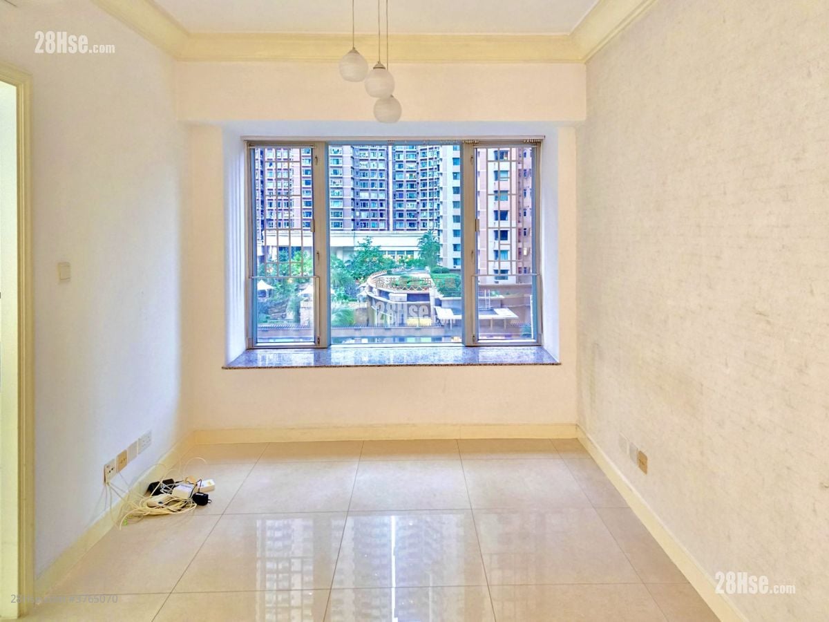 The Pacifica Sell 2 Bedrooms 441 ft²