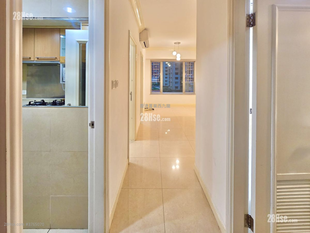 The Pacifica Sell 2 Bedrooms 441 ft²