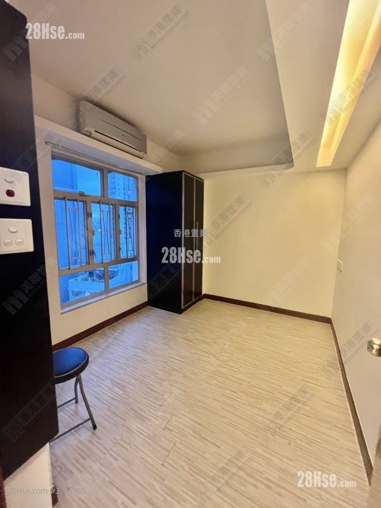 Dragon View Sell 4 Bedrooms 1,263 ft²