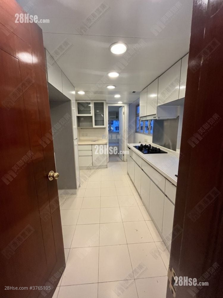 Dragon View Sell 4 Bedrooms 1,263 ft²