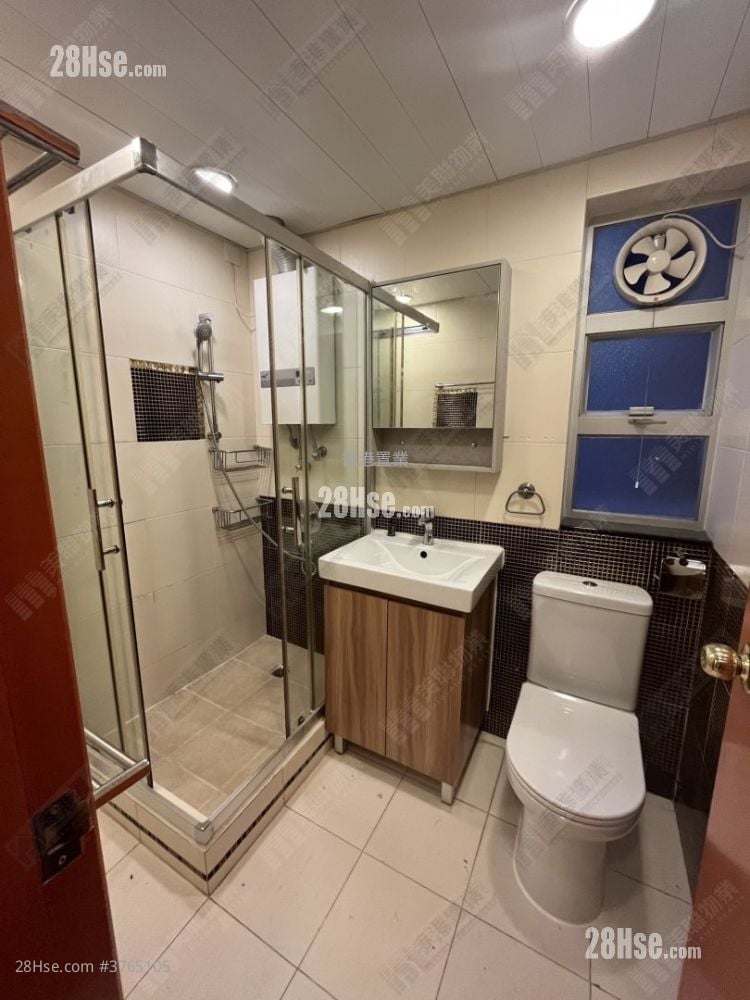 Dragon View Sell 4 Bedrooms 1,263 ft²