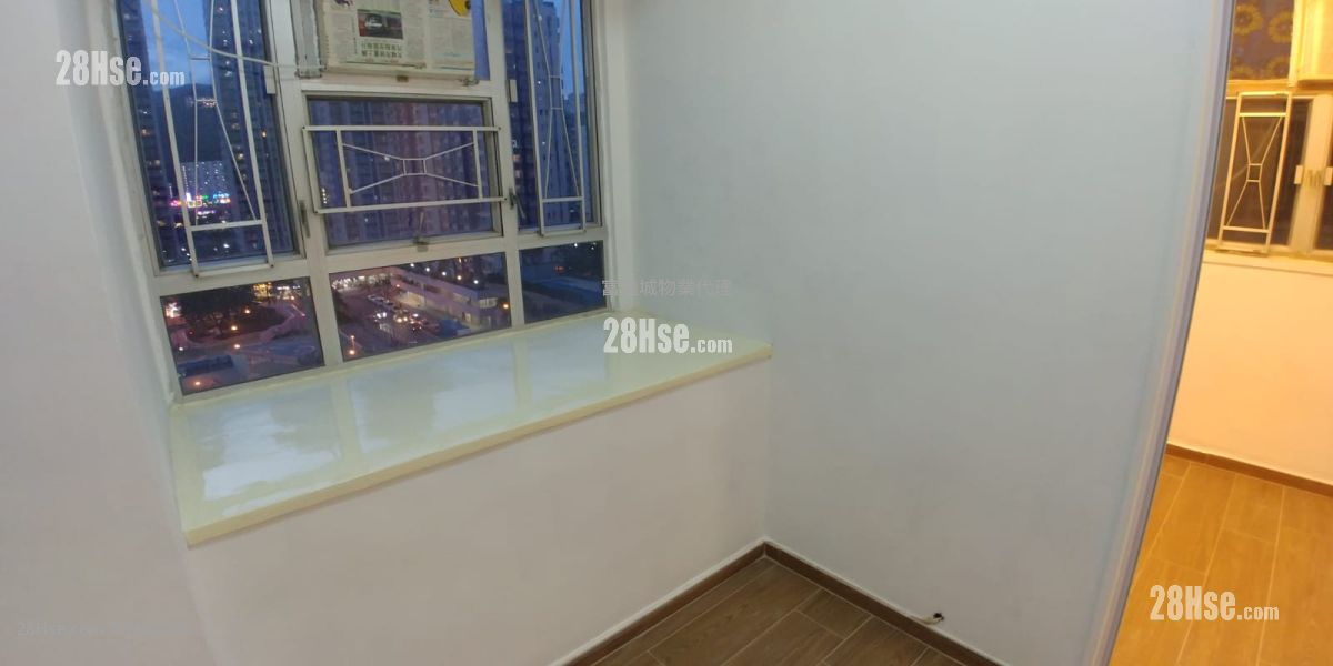 Greenwood Garden Sell 1 Bedroom , 1 Bathroom 215 ft²