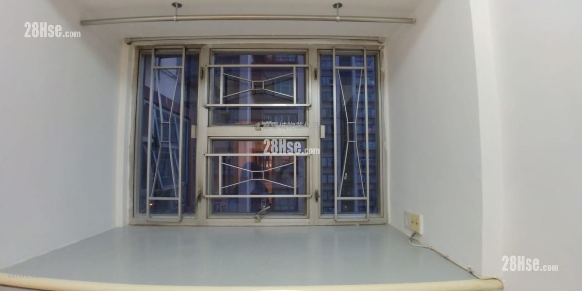 Greenwood Garden Sell 1 Bedroom , 1 Bathroom 215 ft²