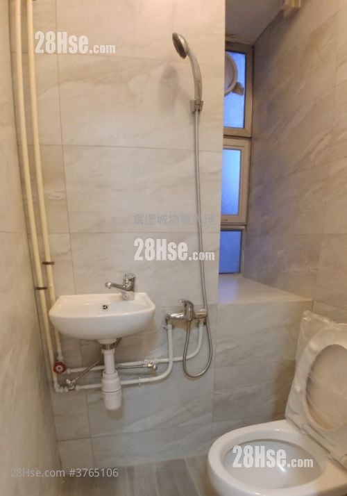 Greenwood Garden Sell 1 Bedroom , 1 Bathroom 215 ft²